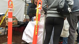 fricatrices excitées nikki charm et grim suçant la bite de billy film x francais amateur glide