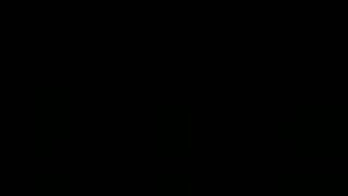Une salope film x amateur francais brune lubrique exhibe sa tenue sexy devant son étalon noir